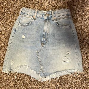 Zara Woman Denim Skirt size 28